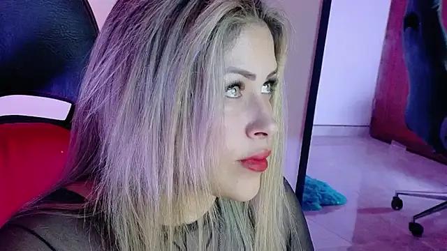 Natalia_Montoya on StripChat