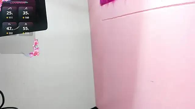 Natasha_clifford on StripChat 