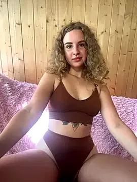 nemesidaM on StripChat 
