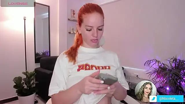 Niicoleta on StripChat 