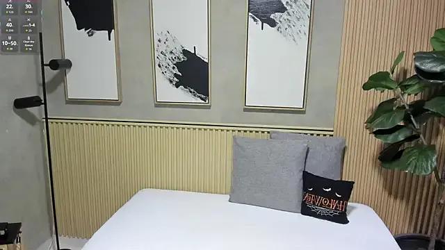 nina_soul on StripChat