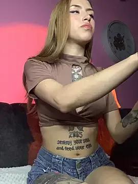 PrettyAshley_ — RIDE DILDO IN THE FLOOR