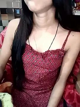 Queen_Pooja7 on StripChat 