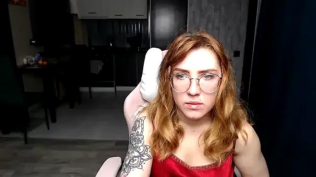 Reginasmilee — NAKED