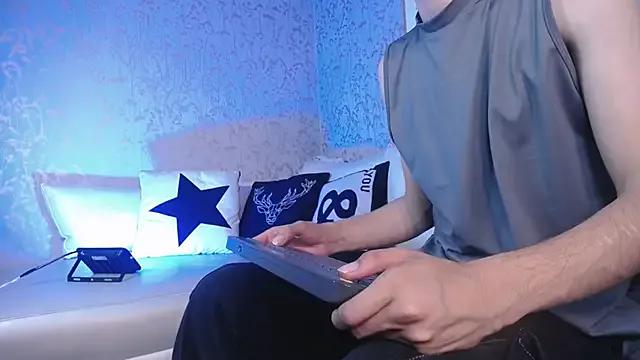 Robbin_Blaze on StripChat 