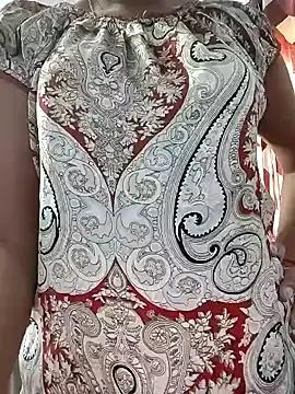 Ruhi_07 on StripChat