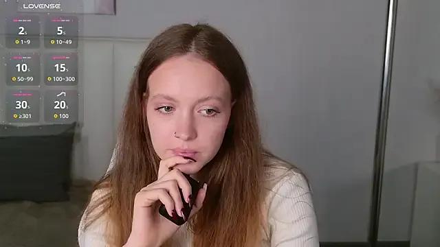 SallyPinkman on StripChat 