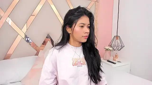 samantaa_shy on StripChat