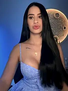 SarahhSmitth1 — I WANT TO FEEL YOU. TOUCH ME