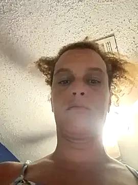 sarahkat86 on StripChat 