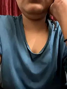 sassygirl4141 on StripChat 