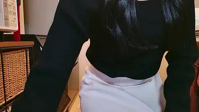 sayaka_xo on StripChat