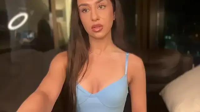 shy_Colette — top off + oil boobs 