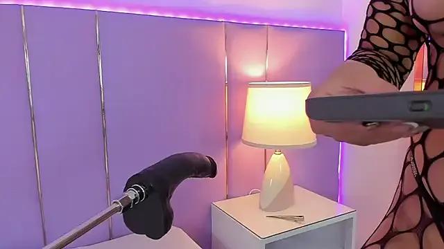 SophyRuiz_ on StripChat