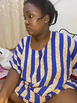 sweet18creamybigpussy on StripChat 