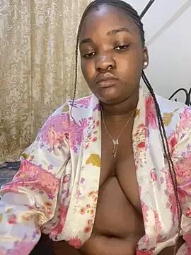 sweet18creamybigpussy on StripChat 
