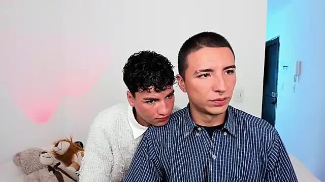sweet_boys_xx on StripChat 