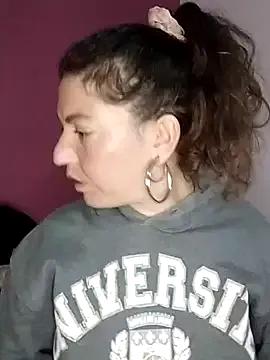 sweetbabyass on StripChat 