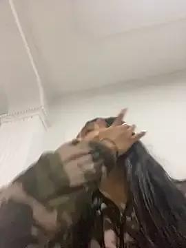 SweetLatiin_ on StripChat 