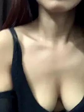 Sweety_008 on StripChat 