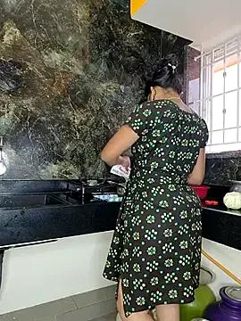 Tamil_Shalini_Lustyy — Today's my birthday  live boobs show