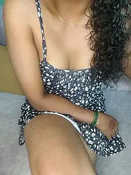 Tamilpallavi on StripChat