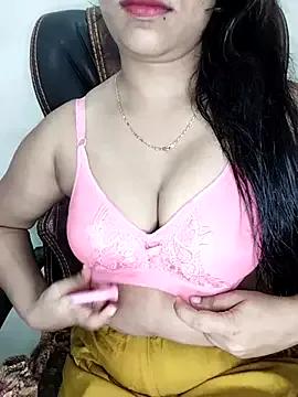 Tapur- on StripChat