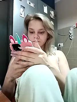 Tasty_Shape on StripChat 