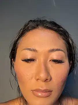 thai-dreamgirl on StripChat