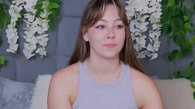 TheEmma on StripChat 