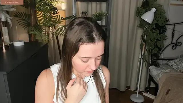 ThelmaJusto — Take off shorts and slap ass^^