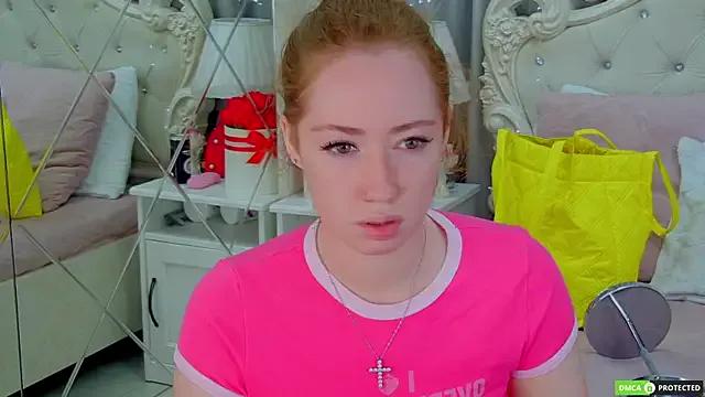 TinaBrook on StripChat