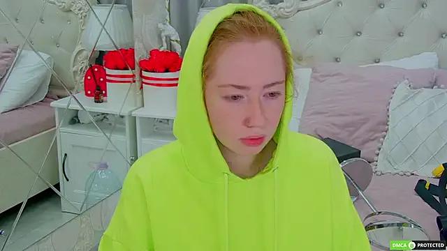 TinaBrook on StripChat