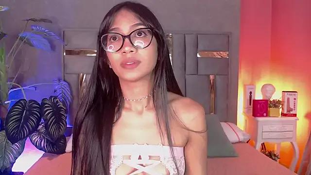 Tyla_Ks on StripChat