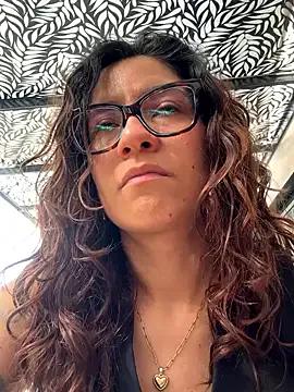 ValeriEvan — Toy control 5 min last tipper in public
