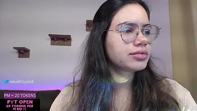 Velvetcrystall on StripChat 