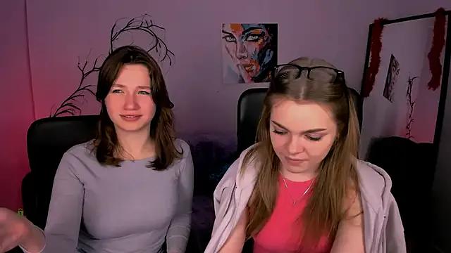 veronica_bubble — kiss