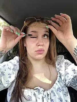 VikiDemini on StripChat 