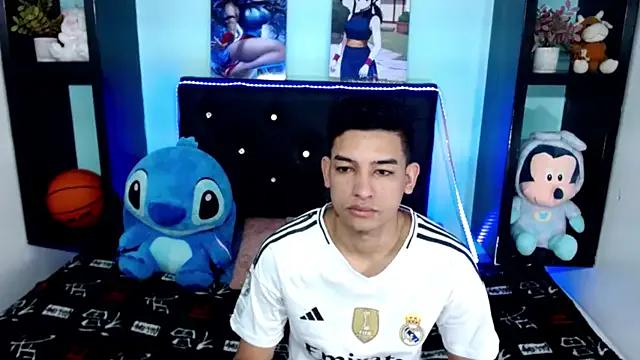 x_oliver_x — naked