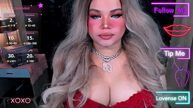 xHugeHarleySelfsuckerx on StripChat