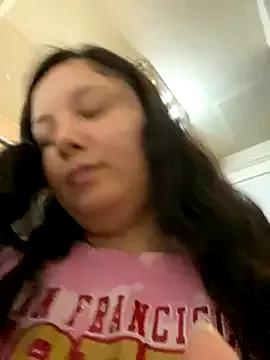 xocrybaby on StripChat