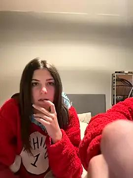 YoungCouple2007 — Last tip gets 5 sextapes and 5 bj vids