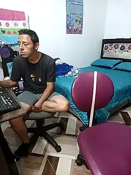 yournaughtyandsexyprinces on StripChat