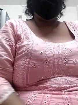 zeepe19 on StripChat 