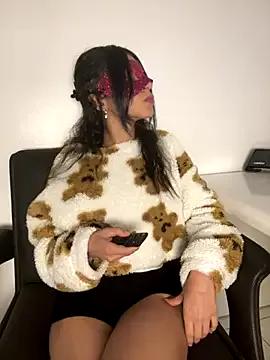 ZINA-MOROCCO on StripChat